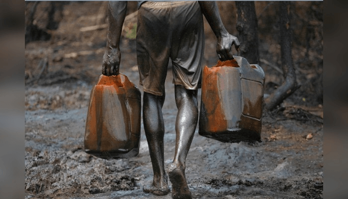 You are currently viewing Crude theft: FG discovers illegal pipeline connections in Abia