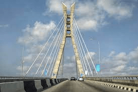 You are currently viewing Man jumps from Lekki-Ikoyi link bridge into lagoon