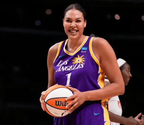 Read more about the article Former WNBA star, Liz Cambage to switch allegiance to Nigeria ahead of Paris Olympics