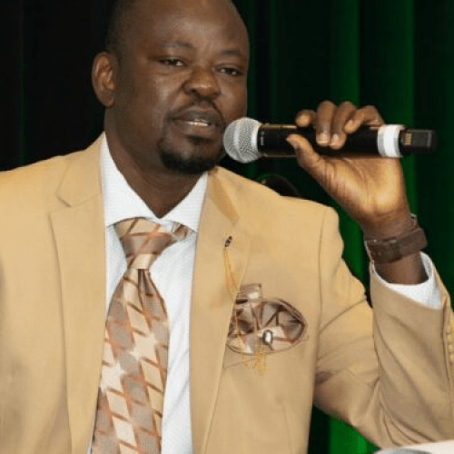 Nigerian Professor honoured with ‘Brilliance in Education Award’ in USA