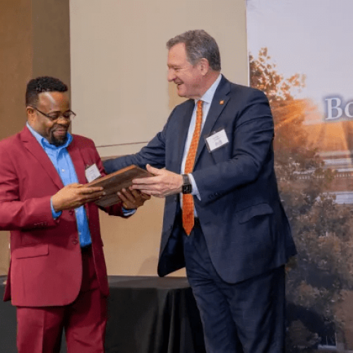 Nigerian-born Apollos Nwauwa named Professor of Service Excellence in the USA