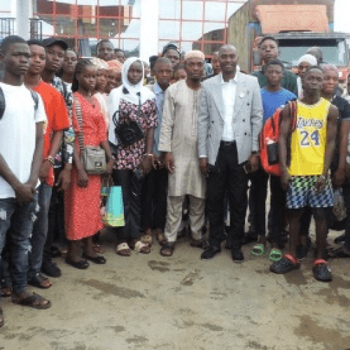 Kazeem Akande offers 300 students scholarships to study in ESPAM-Formation varsity