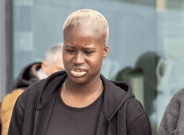 You are currently viewing Nigerian Bar Attendant fined by Irish Court for stealing €1,330