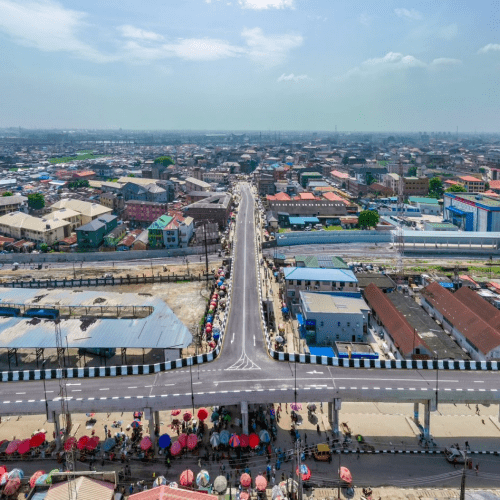 Read more about the article Sanwo-Olu unveils Oyingbo bridge, promises to complete more projects