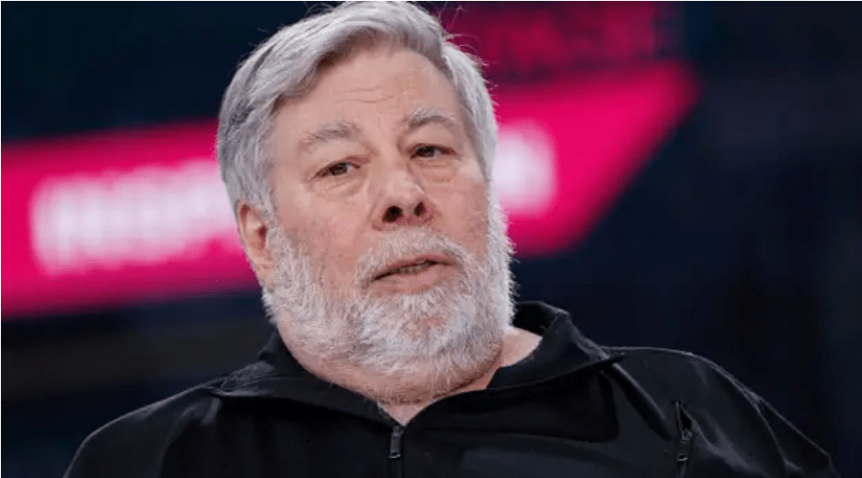 You are currently viewing Apple co-founder, Steve Wozniak suffers stroke