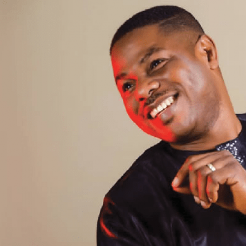 VIDEO: Moment Yinka Ayefele’s kids asked him why he can’t stand again