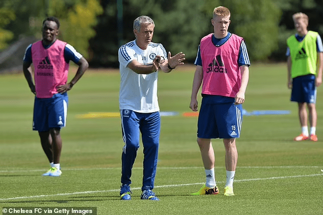 You are currently viewing Mourinho reveals why Chelsea let go of De Bruyne, Salah, says they were ‘just kids who couldn’t wait’ and wanted to leave