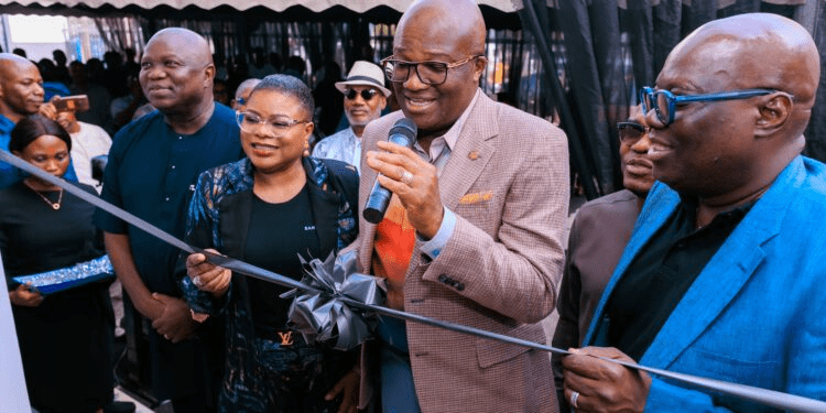 You are currently viewing Bang & Olufsen opens in Lagos
