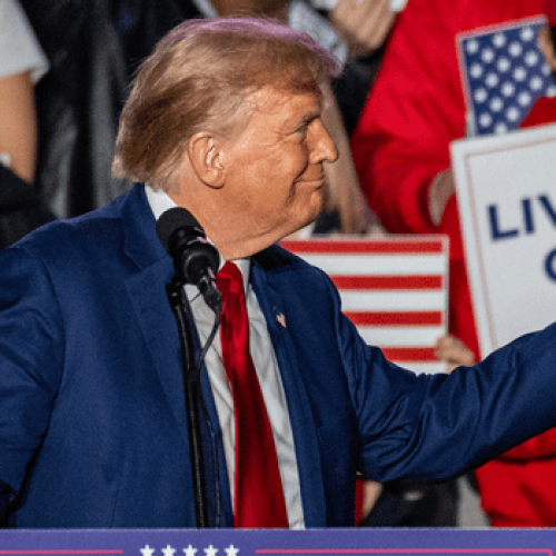 DeSantis Suspends Campaign, Backs Trump To Be Republican Nominee