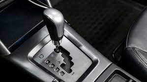 You are currently viewing Five things you must stop doing if your car has an automatic transmission