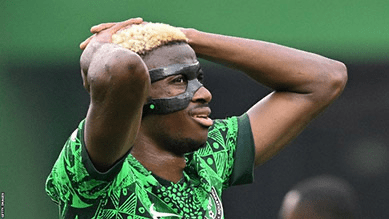You are currently viewing Breaking:Osimhen left behind as Super Eagles depart for Bouake