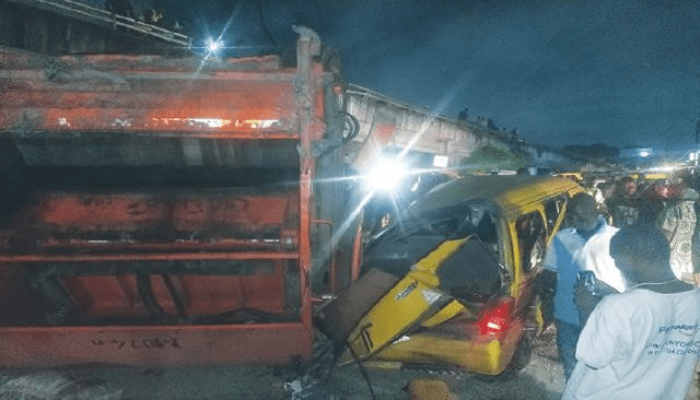 You are currently viewing Refuse truck falls off Lagos bridge, kills tricycle rider