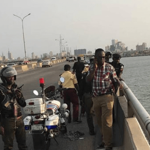 Female boat passenger jumps into Lagos lagoon, drowns