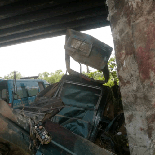 Read more about the article Three die in Lagos-Ibadan expressway crash