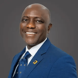 Read more about the article First Bank confirms Alebiosu as MD/CEO
