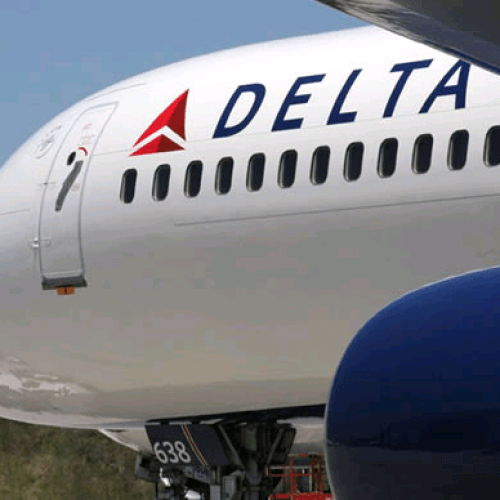 Major U.S. air carriers ground flights as mass IT outage hits Windows users