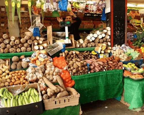 Read more about the article Cost of living crisis eases as prices of garri, potato, tomato drop