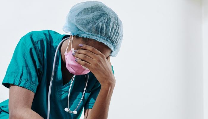 You are currently viewing Nigerian nurses in UK petition health secretary over exam fraud allegations by NMC