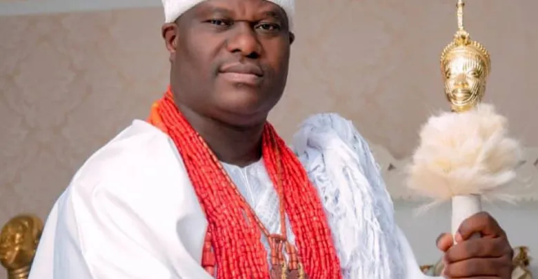 You are currently viewing Tinubu Hails, Prays for Ooni of Ife at 50