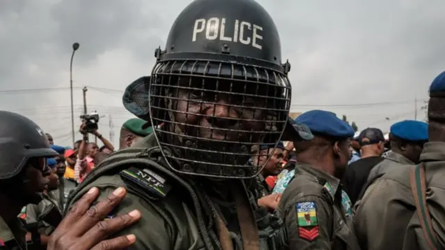 You are currently viewing Outrage as trigger-happy policeman murders Enugu popular musician, Igbo-Jah