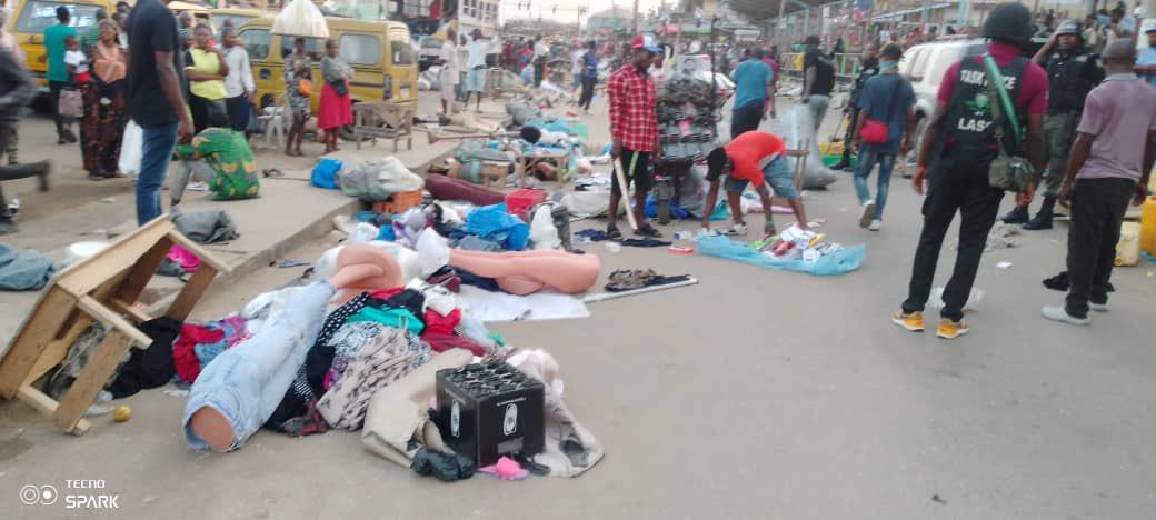 You are currently viewing Lagos taskforce dislodges traders from Ikotun BRT station, arrests nine
