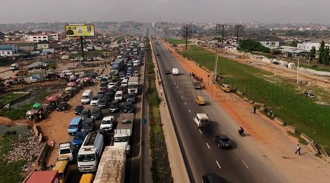 You are currently viewing Gridlock on Lagos-Ibadan Expressway Linked to Repairs