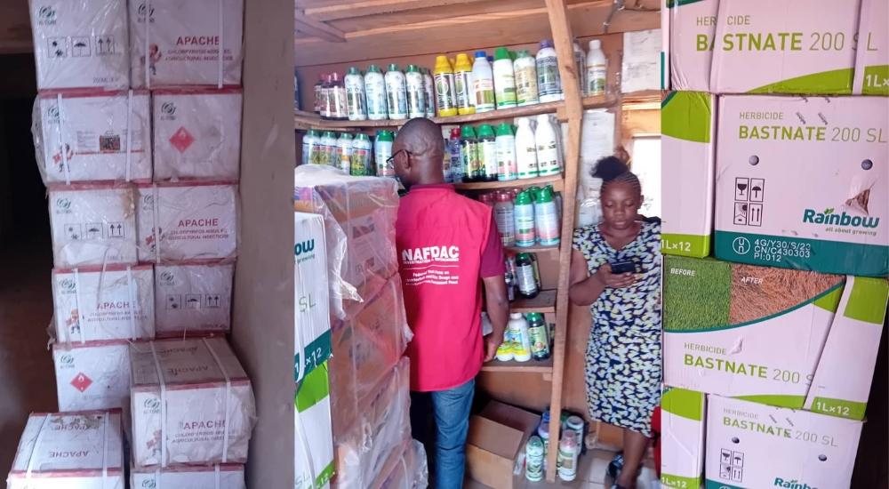 You are currently viewing NAFDAC Uncovers Warehouse Of Unregistered Products In Lagos
