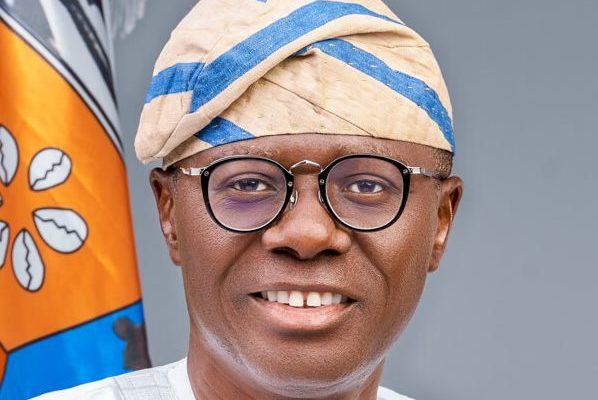 You are currently viewing Lagos announces 15-month traffic diversion for Mile 2 interchange construction