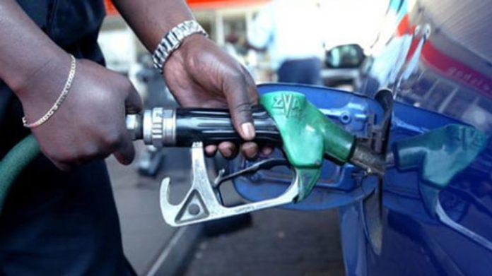 You are currently viewing Fuel Pump Is Slashed to N980 per litre in Ibadan
