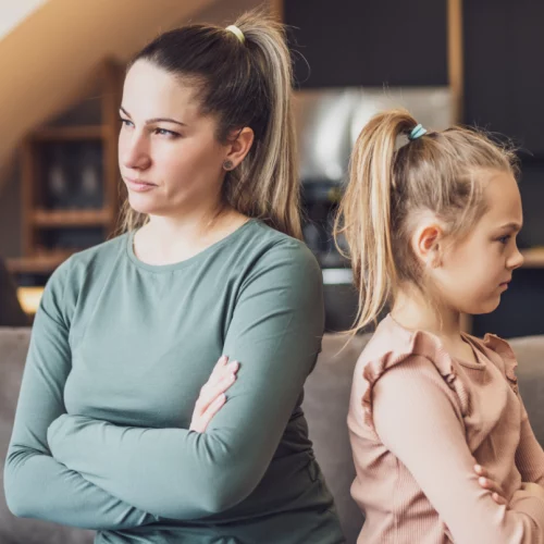 Read more about the article People who are frequently disrespected by their own kids typically display these 8 behaviors (without realizing it)