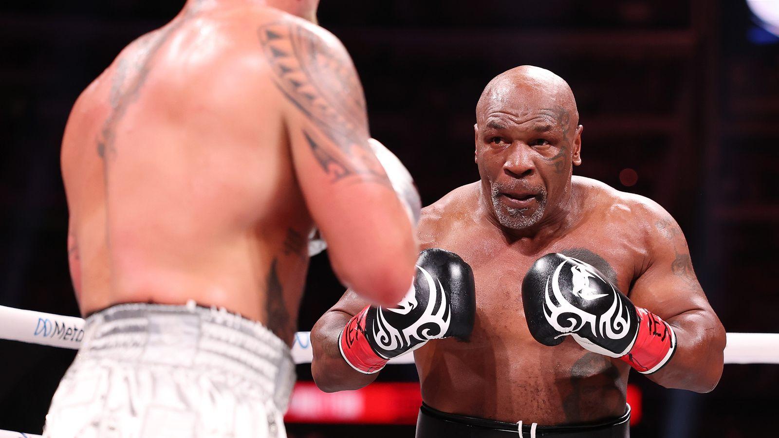 You are currently viewing Mike Tyson vs Jake Paul: YouTuber beats former world heavyweight champion via unaimous decision