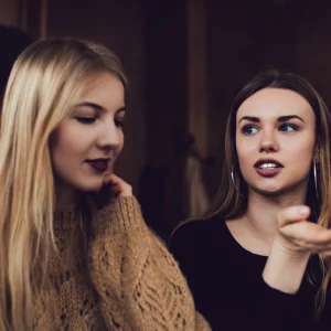 things people with poor social skills do in public settings without even realizing it 1536x806 1