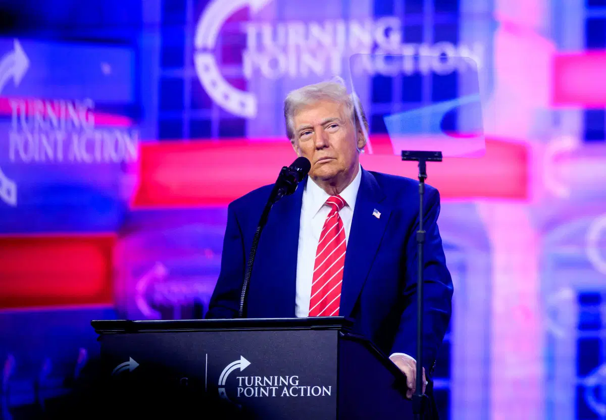 You are currently viewing There will be only two genders – Trump promises end to ‘transgender lunacy’