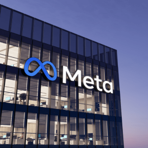 Users stranded as Facebook, Instagram experience outage, Meta apologises 2 Meta Platforms Inc