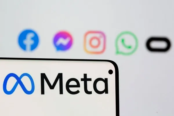 You are currently viewing Ireland fines Meta $263m over Facebook hacks