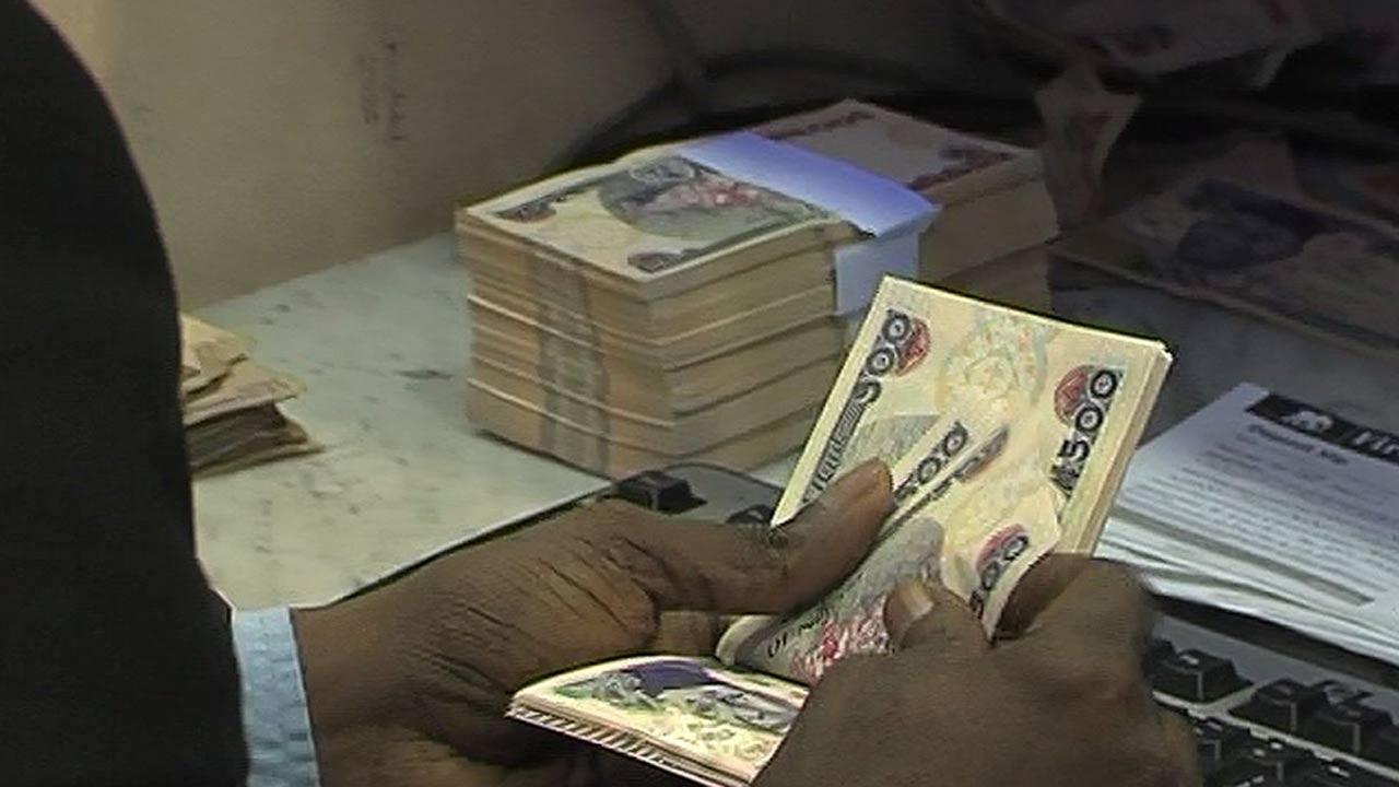 You are currently viewing Banks raise withdrawal limit to N50,000