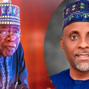 Tinubu and NUJ president Yahaya 540x340 1