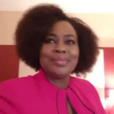 Read more about the article Intimate Affairs: Young men, older women, by Funke Egbemode
