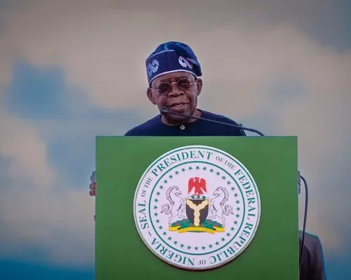 Read more about the article Tinubu felicitates Christians on Christmas, says Nigeria on path of restoration