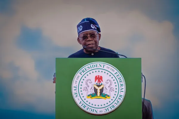 You are currently viewing Tinubu felicitates Christians on Christmas, says Nigeria on path of restoration