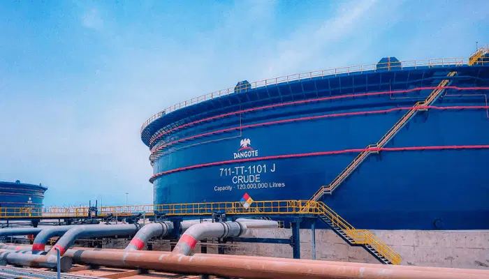You are currently viewing Petrol pump price remains N1,025 per litre despite Dangote Refinery slash