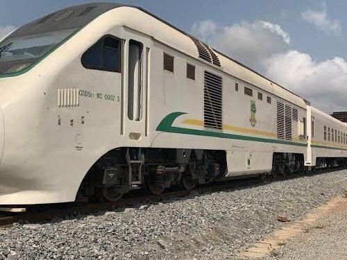 Read more about the article FG announces free train services nationwide for Christmas, new year celebrations
