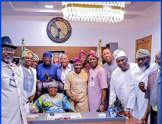 Read more about the article Mojisola Meranda Officially Assumes Office As Lagos Speaker , Obasa Missing In Action