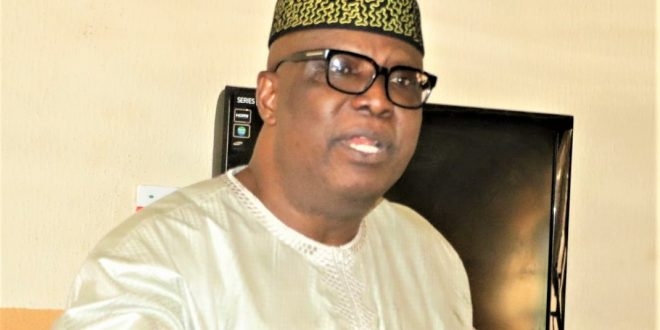 You are currently viewing Buhari didn’t support Tinubu or Osinbajo to be his successor, but Tinubu outsmarted him — Ex-Aide