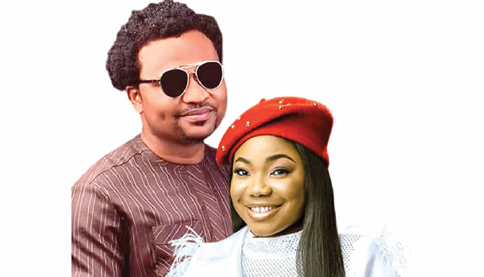 You are currently viewing Mercy Chinwo vs EeZee Tee: EFCC backs down as contract dispute rages on