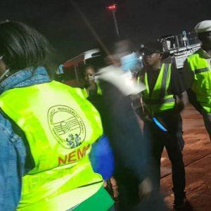 FG repatriates 390 stranded Nigerians from Niger Republic 3 Migrants NEMA