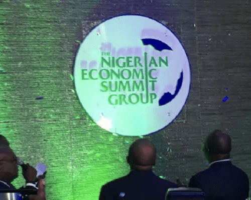 Read more about the article Naira seen appreciating to 1,300/$ in 2025