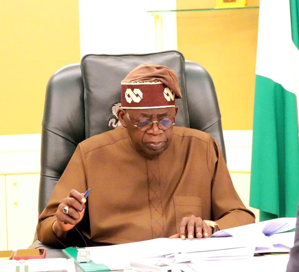 You are currently viewing Tinubu’s quest to overcome the power sector gridlock, By Temitope Ajayi
