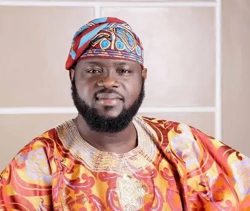 Read more about the article America sells luxury wristwatch, necklace seized from jailed Nigerian official