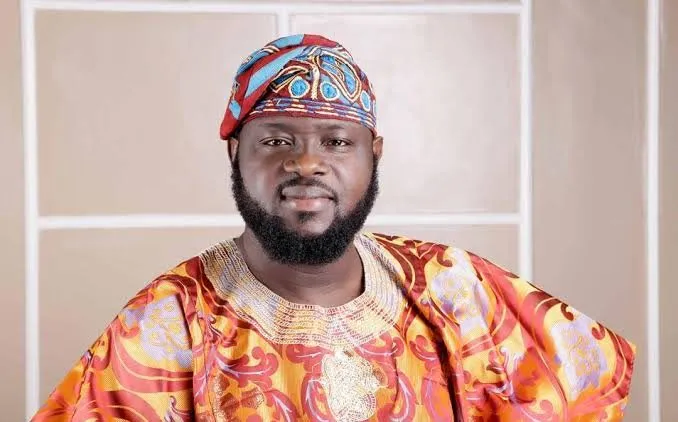 You are currently viewing America sells luxury wristwatch, necklace seized from jailed Nigerian official